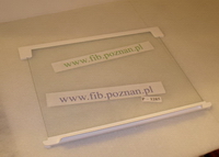 PÓŁKA SZKLANA-W RAMKACH